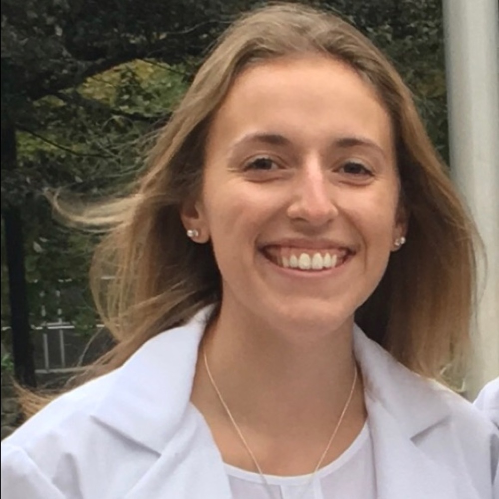 Meet your Posher, Alyssa